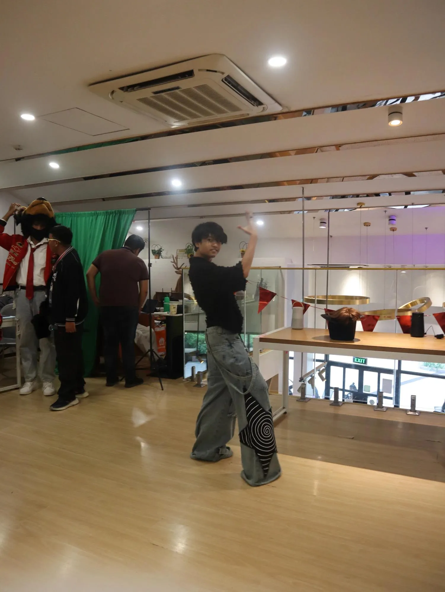 Heartbeat Furmeet: A Furry CSE 18